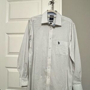 U.S. Polo Assn. White and Black Patterned Dress Shirt